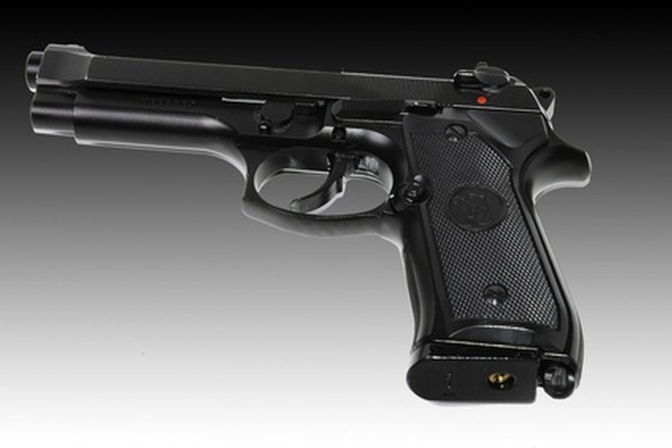 replica airsoft image by MelenaVerde from Fotolia.com Real gun or Airsoft?