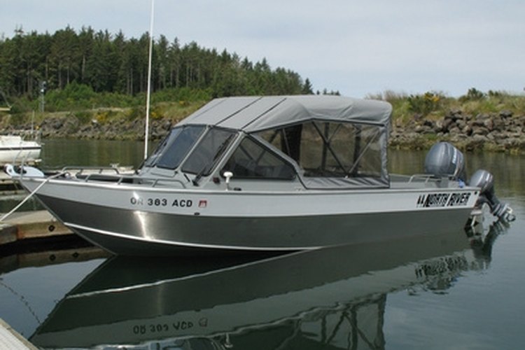 boat image by pearlguy from Fotolia.com You need the model number and serial number of your Suzuki outboard to find out the model year.
