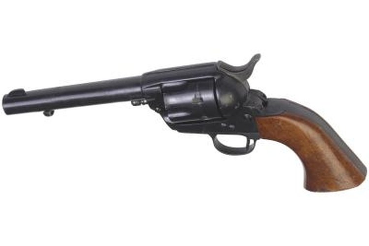 PhotoObjects.net/PhotoObjects.net/Getty Images Replace a 1911 Colt Barrel Link Pin