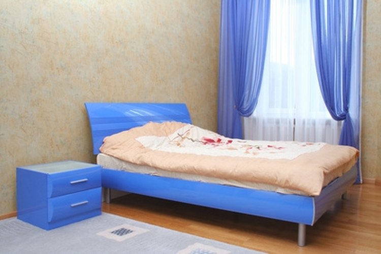 blue bed image by Leonid Nyshko from Fotolia.com Creating your own air bed is something that gives you a healthy place to sleep.