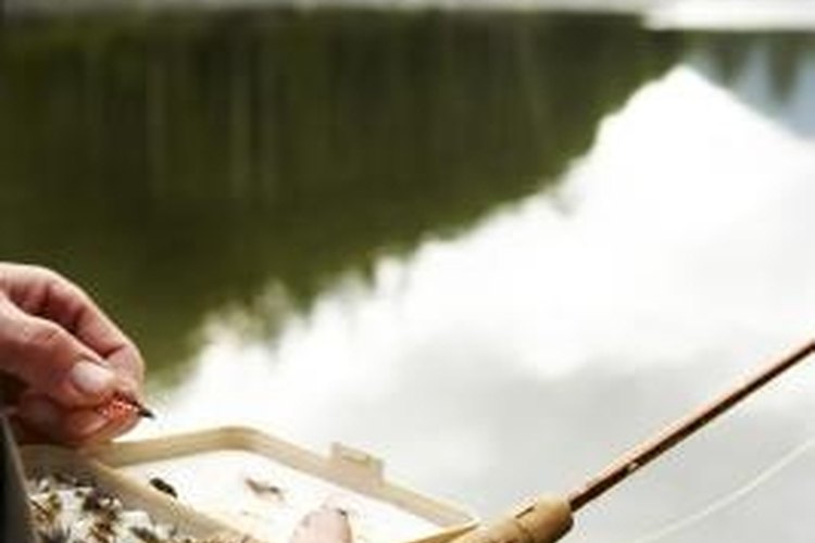 Thomas Northcut/Lifesize/Getty Images Properly set up a South Bend 1122 fly reel for fishing.