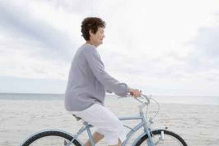 Pixland/Pixland/Getty Images The Schwinn Breeze and Breeze Deluxe are the vintage ancestors of today's beach cruisers.