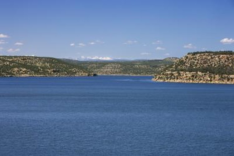 Thinkstock/Comstock/Getty Images Lakes 15 feet or deeper usually have a density barrier with colder water on the bottom.