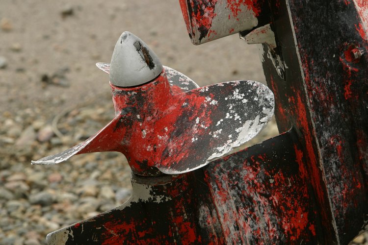 Jupiterimages/Photos.com/Getty Images Fix up that old propeller to get optimum fuel efficiency and engine performance.