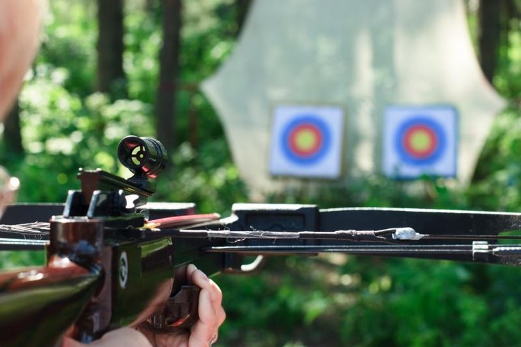 Dmitry Naumov/Hemera/Getty Images Few crossbow enthusiasts are consistently accurate beyond about 60 yards.