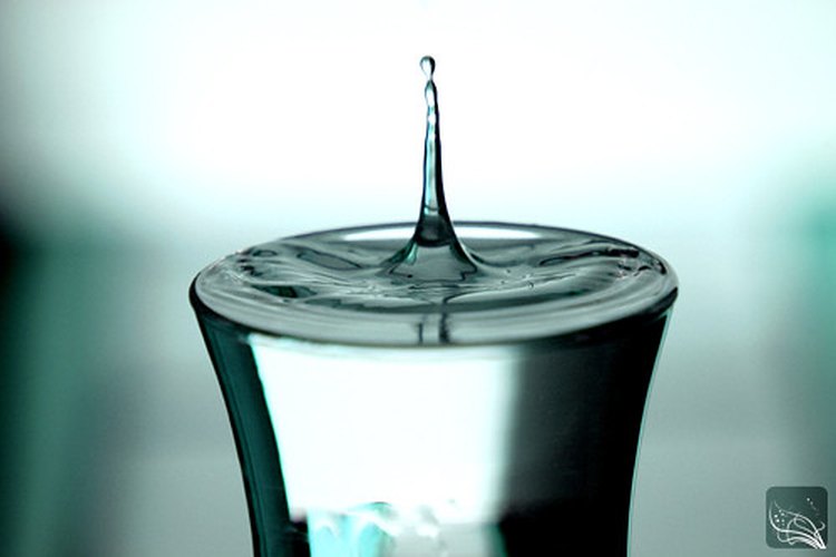 El agua desionizada se utiliza en establecimientos científicos e industriales.