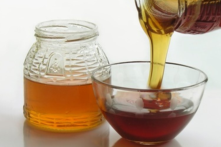 La miel es un remedio natural para la piel seca y con granos.