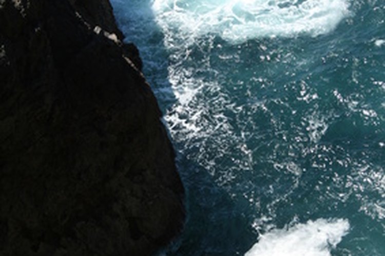 El agua de mar es una de las principales fuentes de potasio.