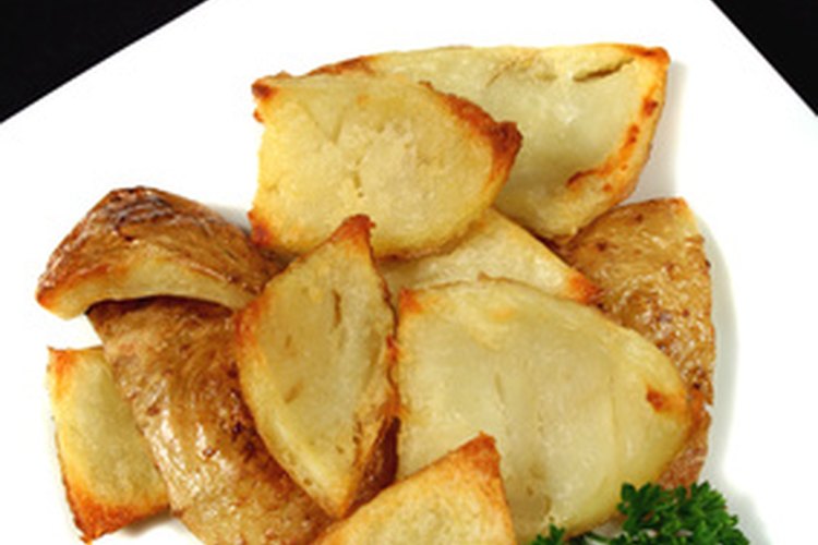 Las cáscaras de las patatas asadas son una fuente saludable de vitaminas y minerales.