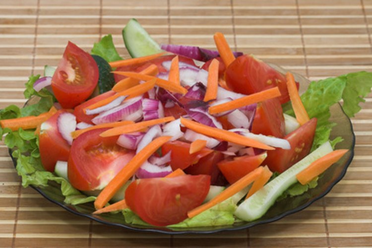 Las verduras son la mejor opción para una ensalada baja en colesterol, baja en grasas y bajo contenido de sodio.