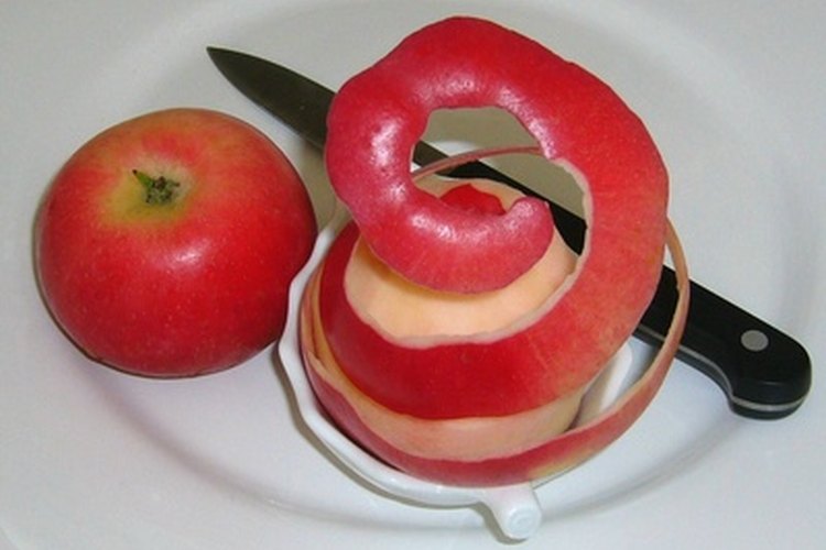 Elige alimentos saludables para disminuir tu masa corporal.