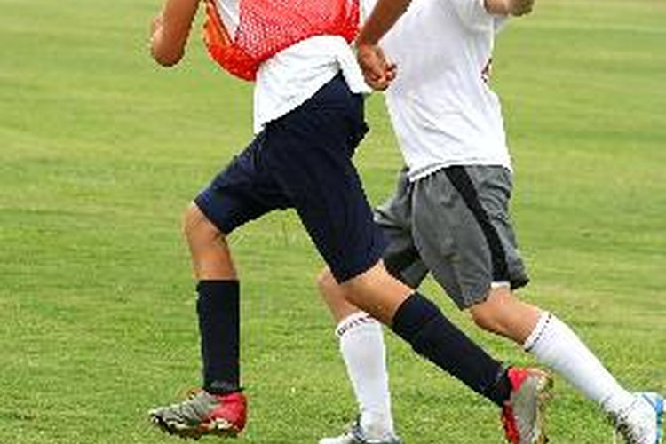 Los deportes ayudan a los adolescentes a salir y a ponerse activos.
