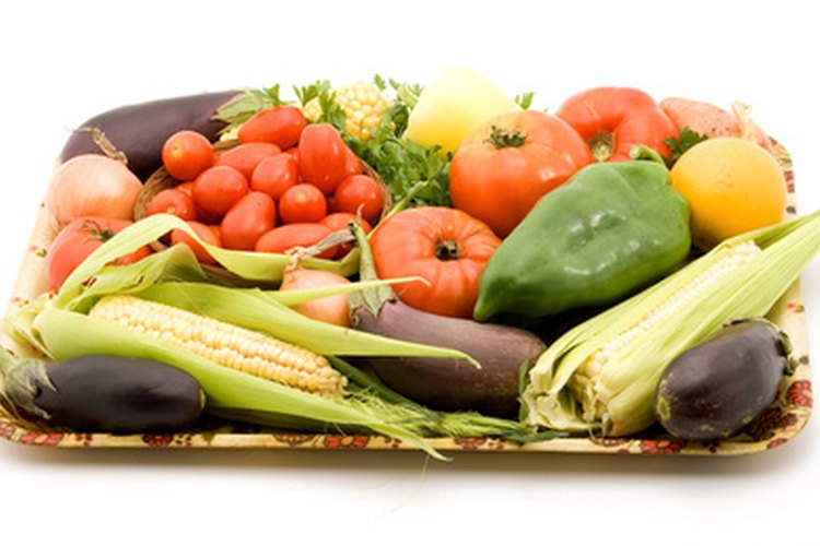 La dieta saludables es uno de los factores para adelgazar con síndrome del ovario poliquístico.
