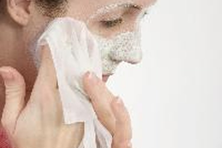 Aprende más sobre el ejercitador facial DermaWand.