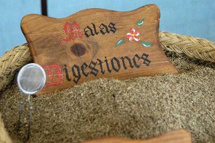 Bebe todo el té de orégano que quieras para beneficiarte de las propiedades calmantes que tiene en el cuerpo.