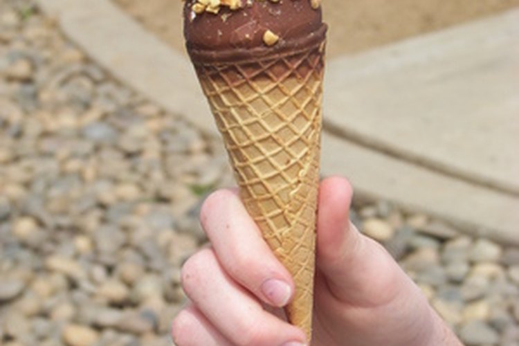 Sin importar qué tipo de helado o sustituto de helado elijas para comer, debes siempre chequear tus niveles de glucosa en sangre.