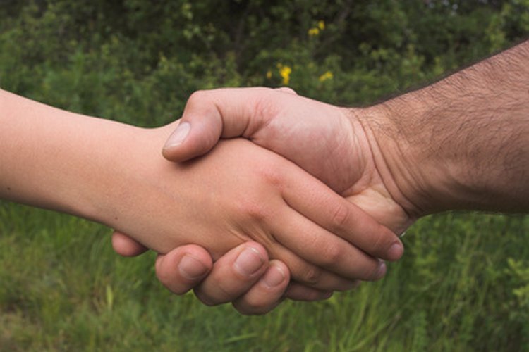 Necesitas una mano y muñeca fuertes para poder tener un firme apretón de manos.