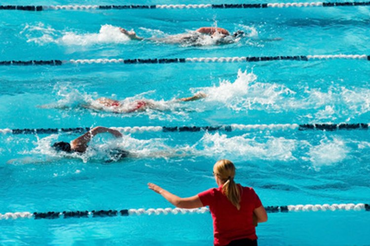 Natación en la preparatoria.