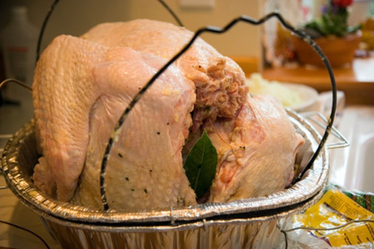 El pavo y otras aves de corral le proporcionan L-triptófano a tu cuerpo.