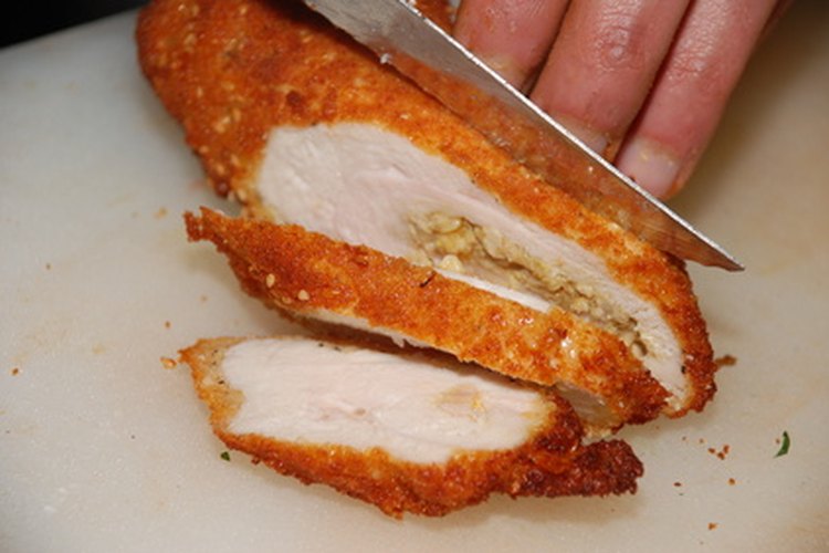 Los alimentos ricos en proteínas como el pollo pueden ayudar a perder peso.