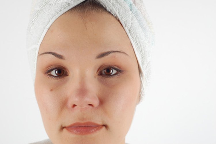 Después de 50 años de tratamientos galvánicos profesionales en los spas, las unidades portátiles ya están disponibles para el uso en el hogar.