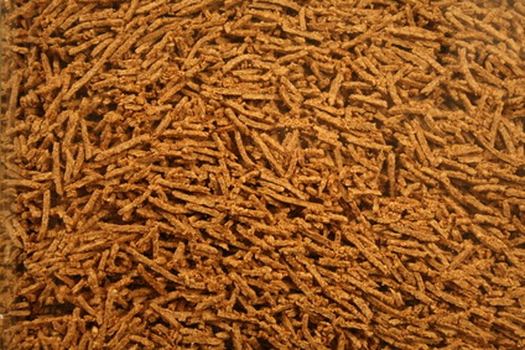 El cereal de trigo integral contiene ácido fólico.