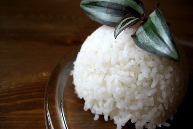 El arroz blanco contiene muy poca azúcar.