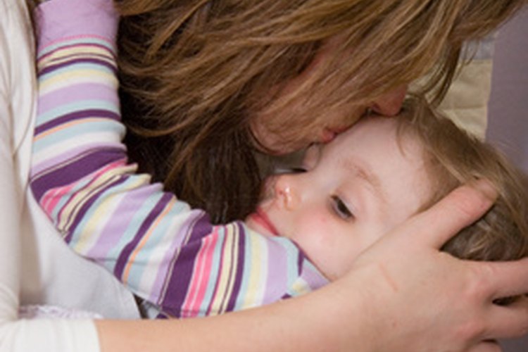 El vómito nocturno puede asustar a padres e hijos.