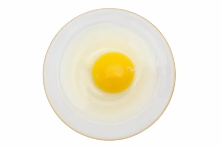 Las claras de los huevos pueden causar reacciones alérgicas.