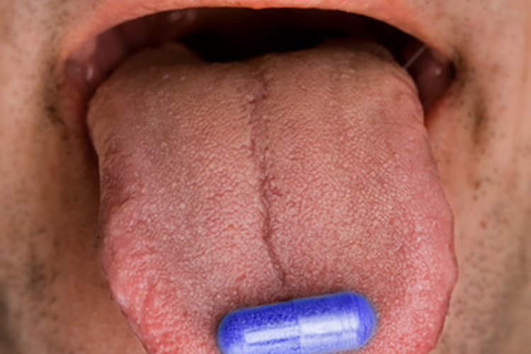 El cambio en el color de la lengua puede ser síntoma de una condición subyacente.
