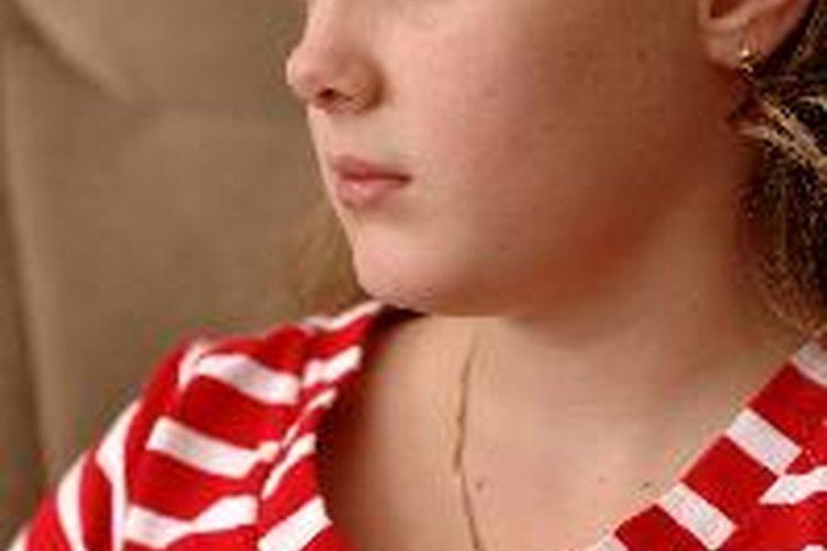 El primer período se llama menarca y puede aparecer entre los 8 y los 14 años.