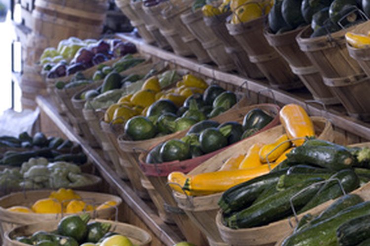 Existe una variedad de alimentos de origen vegetal y aceites saludables pueden estimular la producción de bilis.