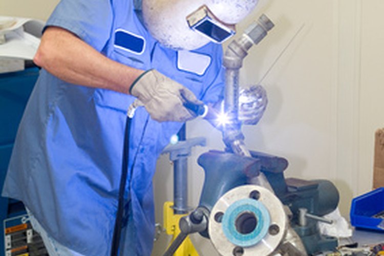 El argón se utiliza en la industria durante los procesos de soldadura.