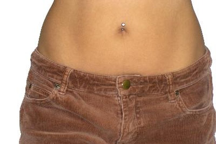 Durante el período menstrual suelen aparecer hinchazón y calambres abdominales.