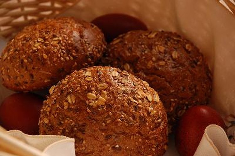 El pan es rico en gluten y carbohidratos