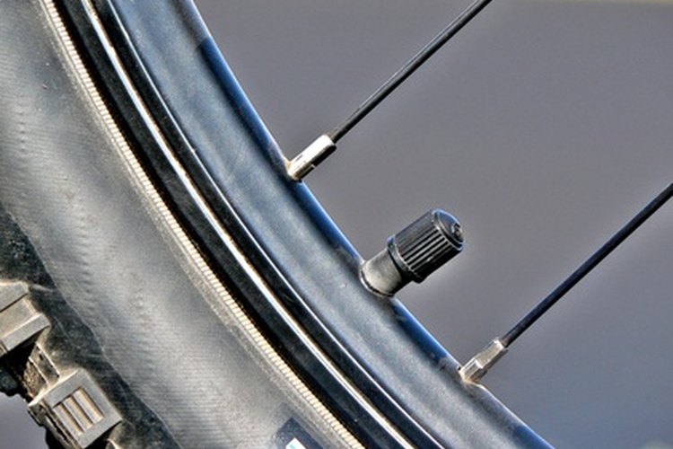 Muchas bicicletas incluyen una válvula Schrader en vez de una Presta.
