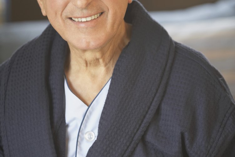 Sé consistente con tu ingesta de vitamina K si te medicas con warfarina.