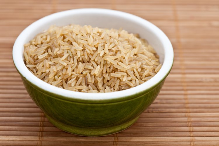 El arroz integral tiene betaína.