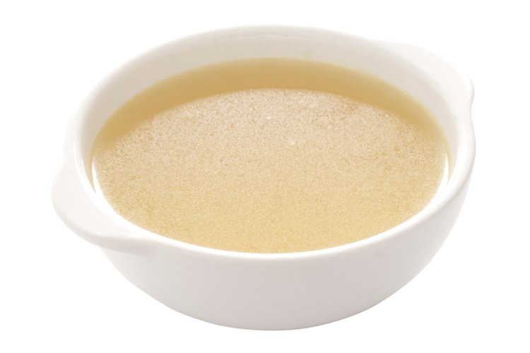 Sopa a base de caldo.