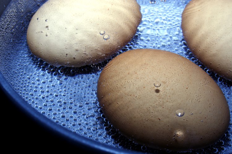 Huevos duros.