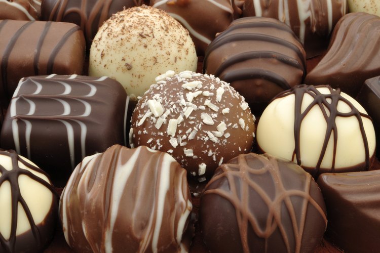 El chocolate es uno de los alimentos más agravantes para comer durante un brote.