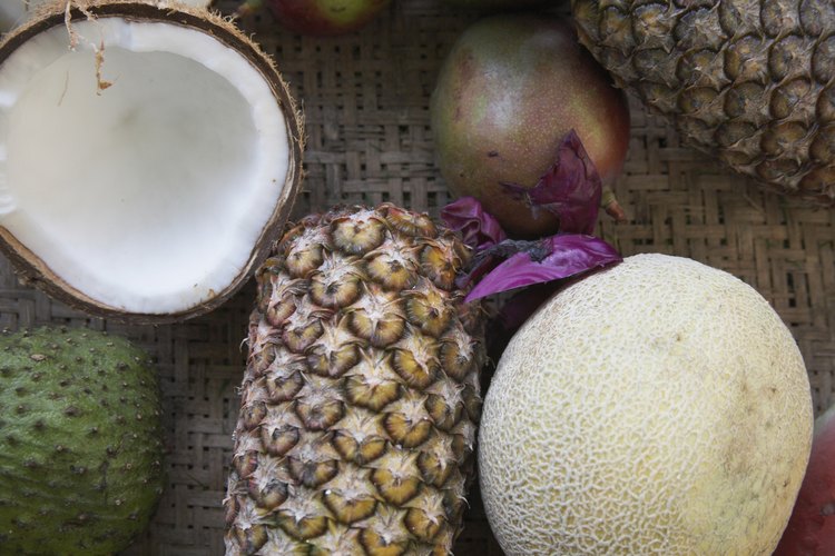 El aceite de coco no contiene muchas vitaminas.