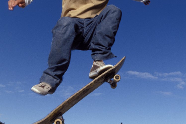 Ollie es un truco básico de patineta.