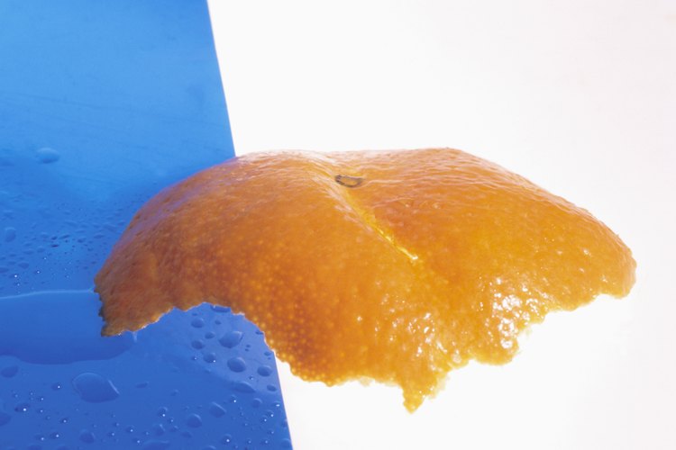 La cáscara de naranja es rica en pectina.