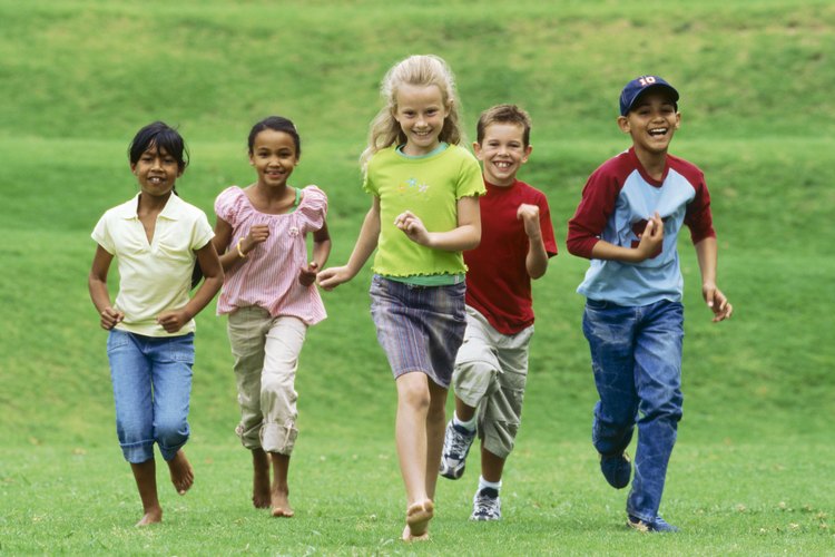 Los niños necesitan consumir la cantidad de carbohidratos adecuada para tener un buen nivel de energía.