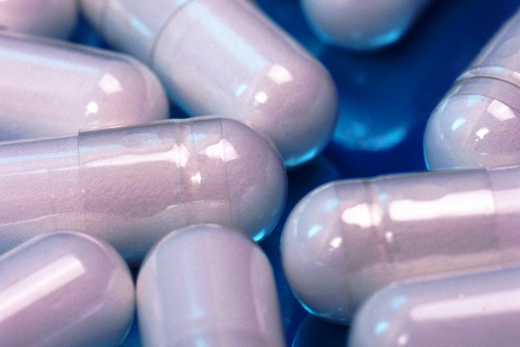 Comienza a tomar probióticos tan pronto como empieces a usar antibióticos.