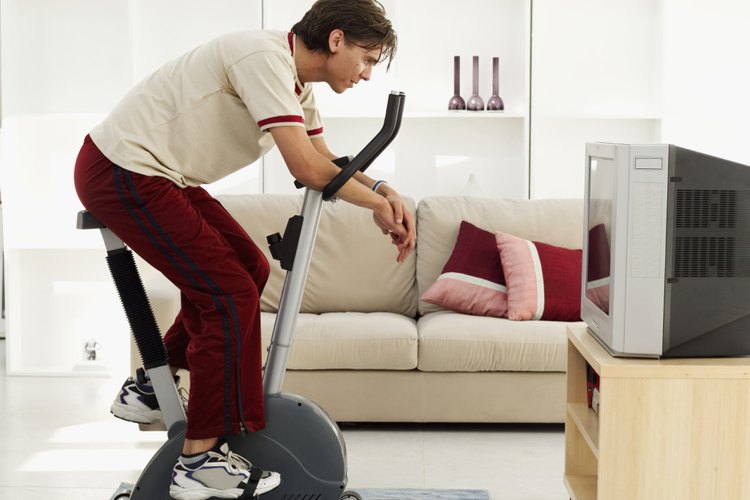 Exercise TV distribuye fitness y entrenamiento de espectáculos para los suscriptores de cable con servicios a la carta. Gestionado por Comcast Corp.