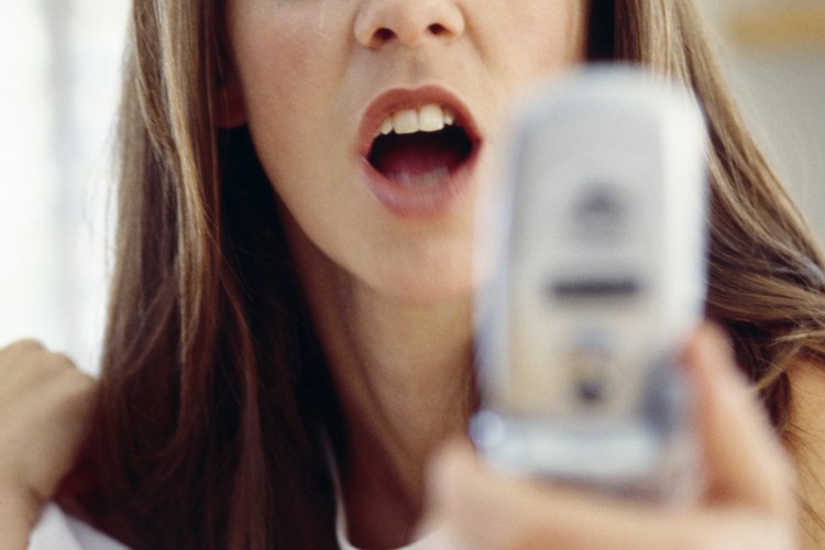 Las personas emocionalmente no disponibles acostumbran no contestar el teléfono.