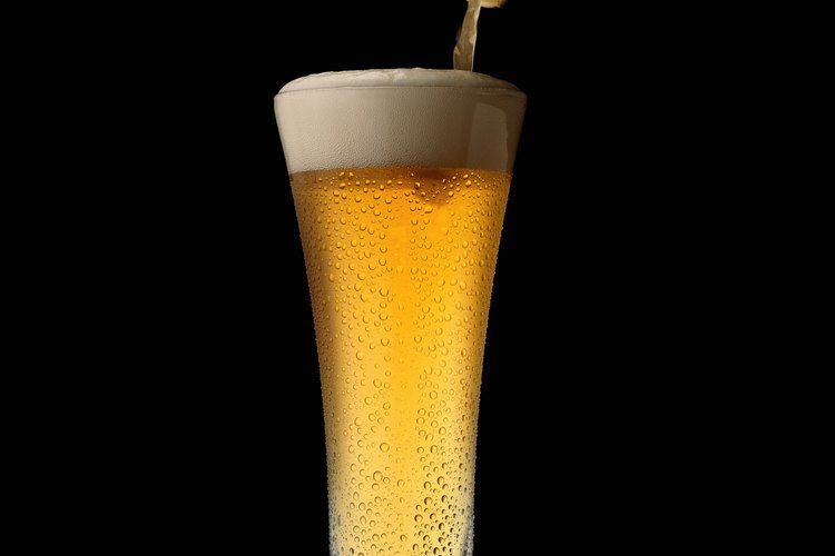 La levadura de cerveza es usada para hacer cerveza.