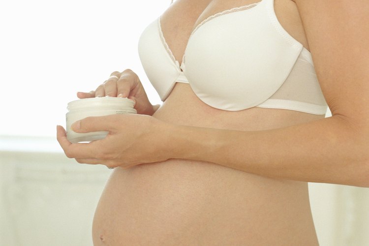 Por último, las mujeres embarazadas deben consultar a su obstetra si están pensando en tomar las sales de Epsom.